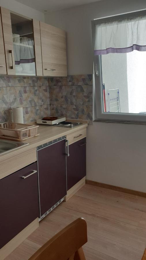 Apartmani Dea Jadranovo Buitenkant foto